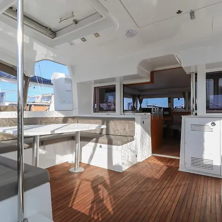 Panoramic Catamaran Xperience