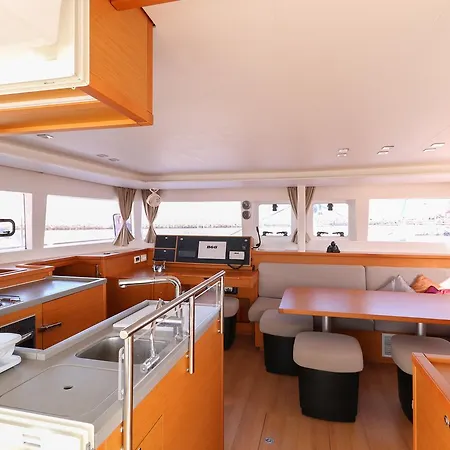 Panoramic Catamaran Xperience Tekne