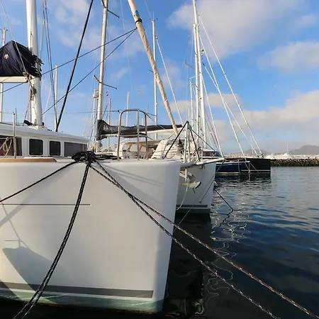 Tekne Panoramic Catamaran Xperience